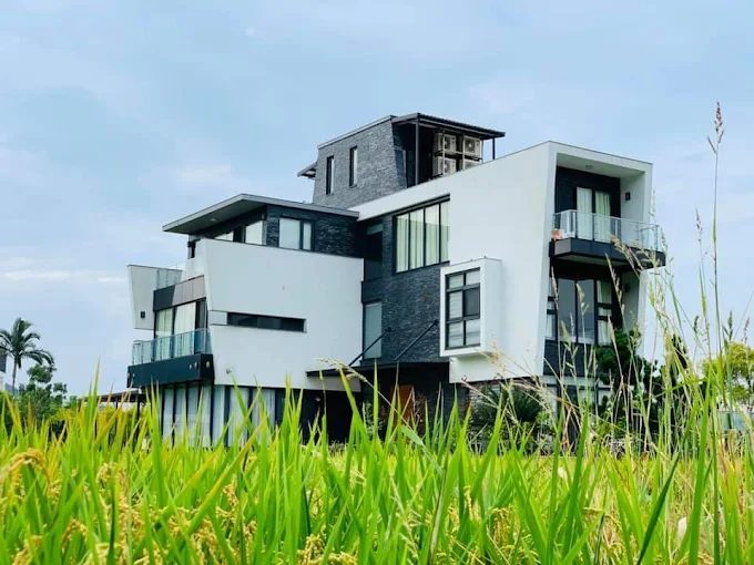 在宜蘭住宿住上一晚，早晨田園陽光、傍晚海邊散步，旅程忽然慢得剛剛好