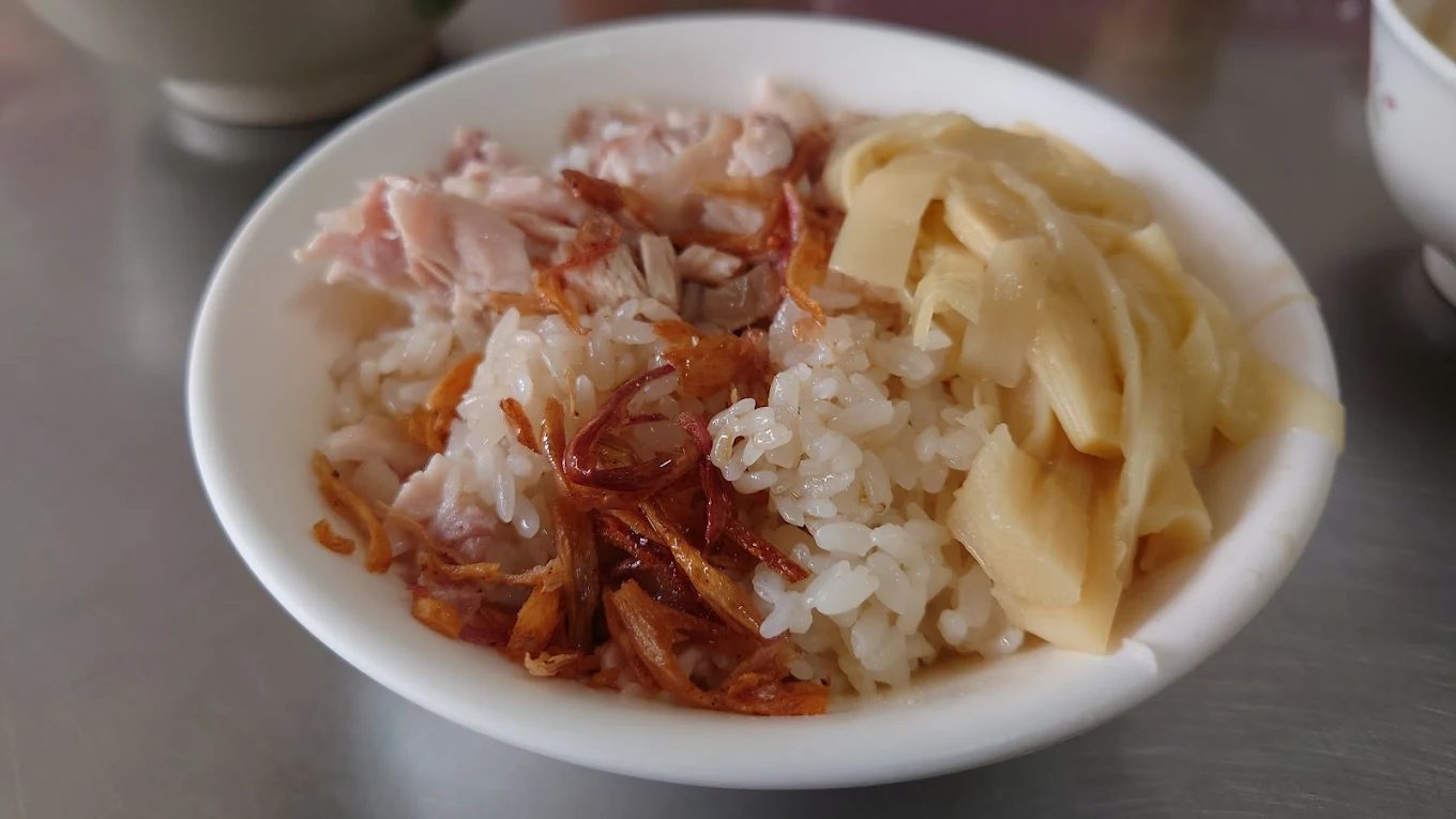 嘉義火雞肉飯必吃清單｜在地人推薦的5間人氣老店，帶你品味正宗台灣味