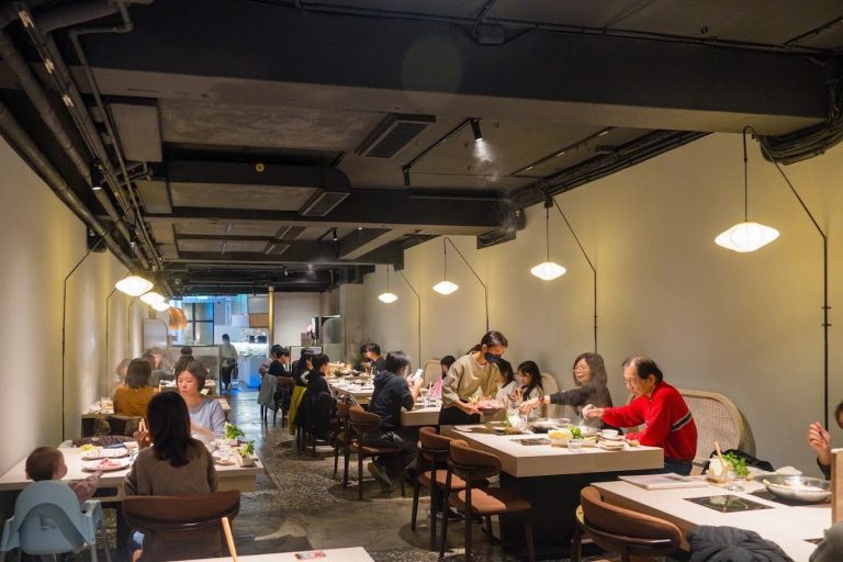 小川鍋物｜新會員送 $300 折價券，淡水＆信義都能嚐到四季的味道！