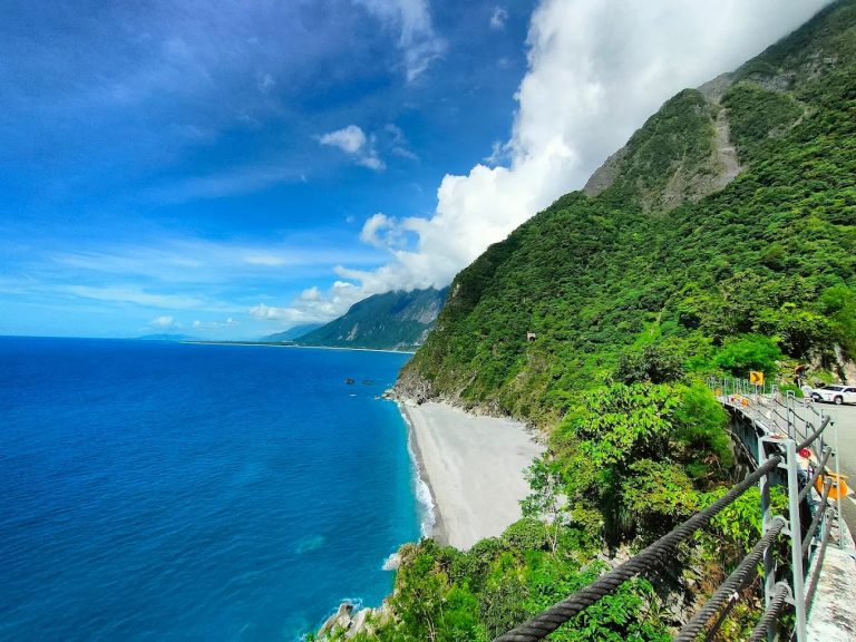 淺談清水斷崖的美景及旅遊攻略