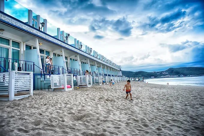 北海岸住宿推薦｜精選 5 大海景民宿與溫泉飯店，浪漫又療癒