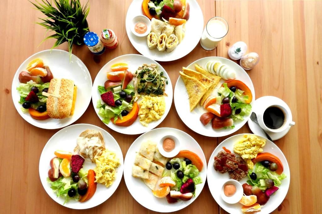 礁溪九號溫泉旅店：房內溫泉浴缸＋溫泉魚泡腳，親子必訪的慢活住宿