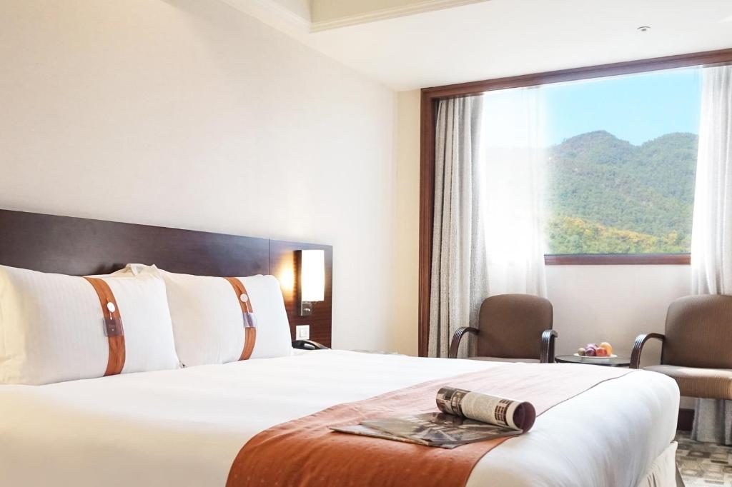 深坑海灣假日酒店全解析｜近木柵、動物園，台北近郊舒適度假選擇