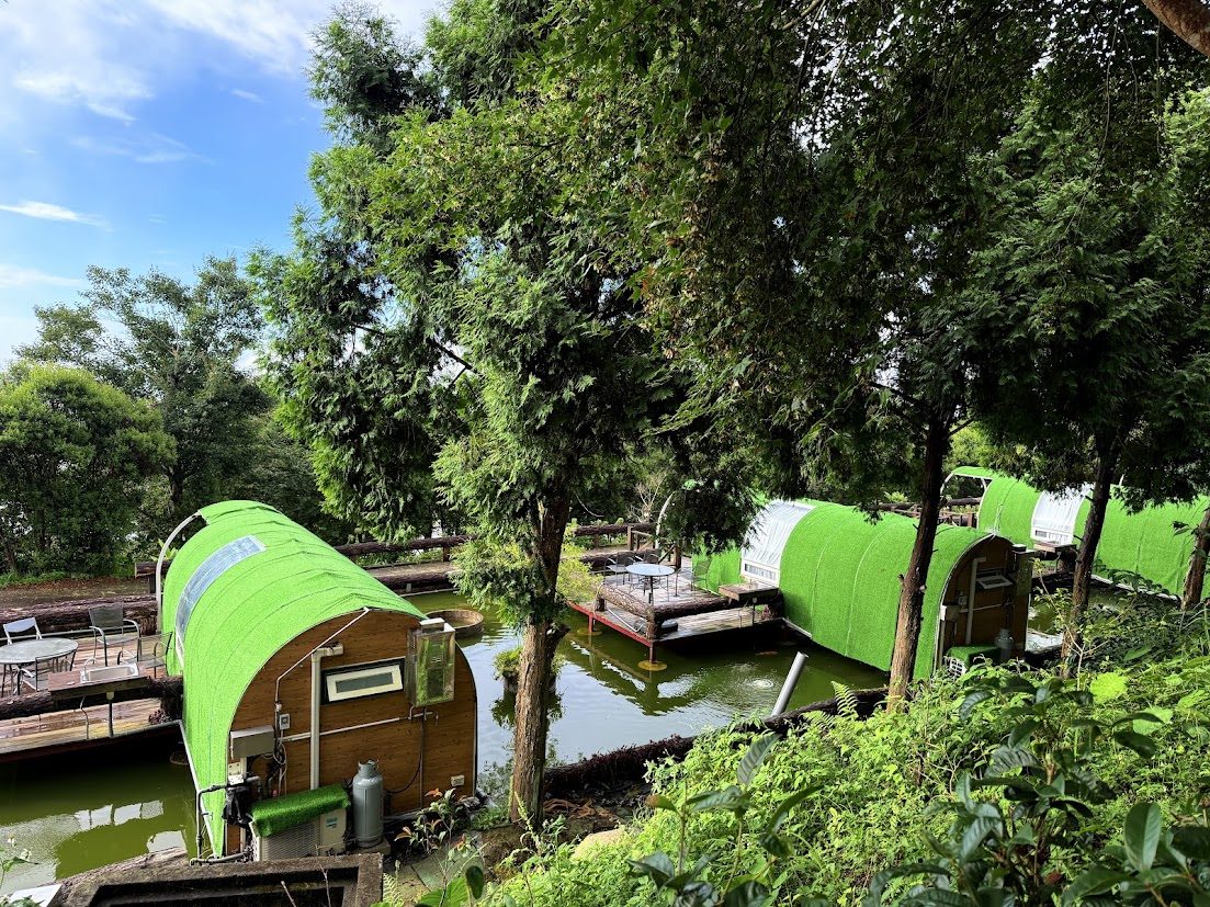 絕美星空與夜晚營地