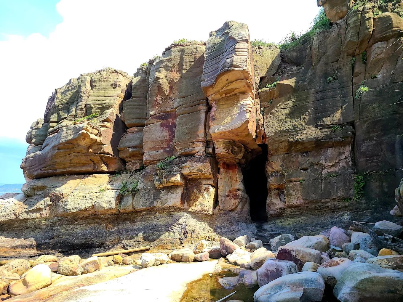 一線天之外的北海岸奇遇｜從神秘海岸到麟山鼻，把週末過成《浪漫速成班》