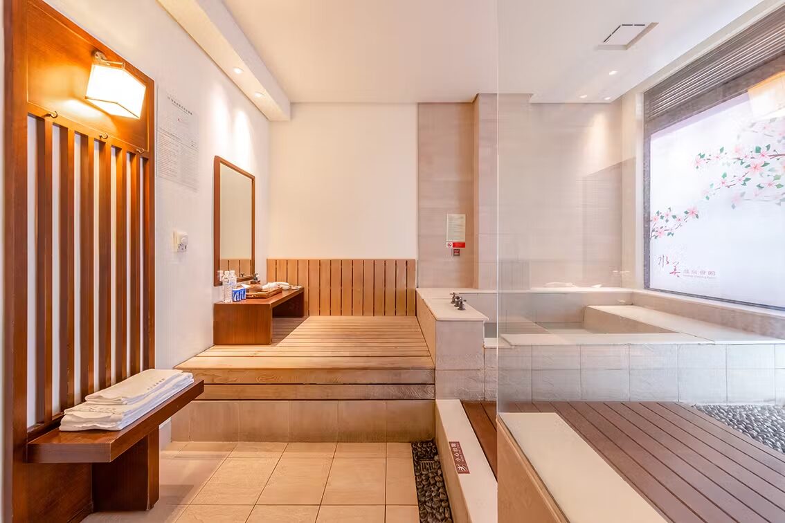 在北投泡一場城市裡的一池暖泉｜住進北投水美溫泉會館的悠閒日常