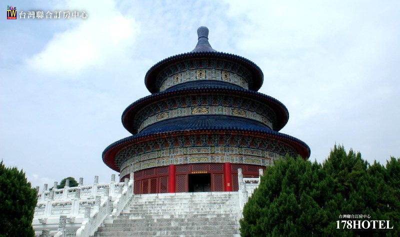 從天壇觀景台俯瞰烏山頭水庫全景