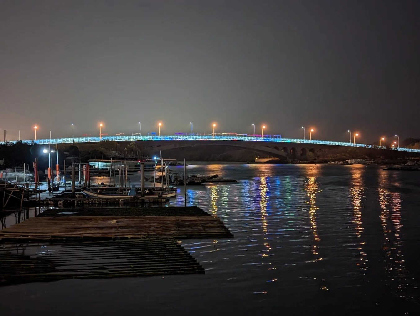 台南安平漁光島一日遊｜木麻黃森林、金色沙灘與海鮮美味全攻略