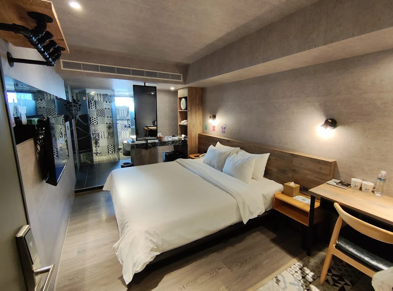 虎尾春秋文創設計旅店｜雲林住宿推薦，感受布袋戲文化與現代設計的完美融合