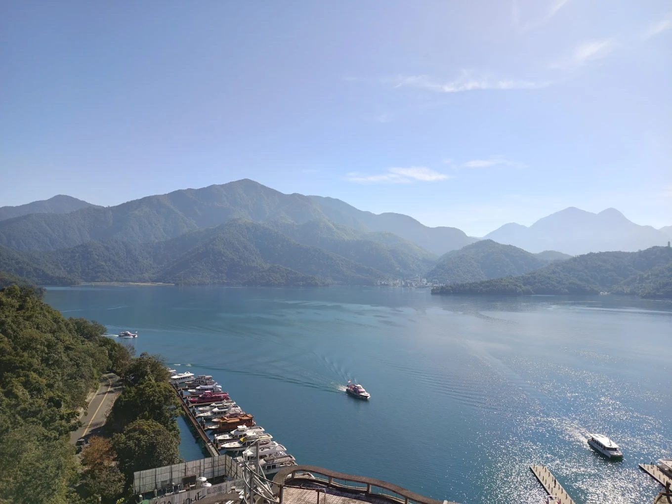 🌅 住進日月潭湖景第一排！【淶滬文旅】家庭房只要 $3,580