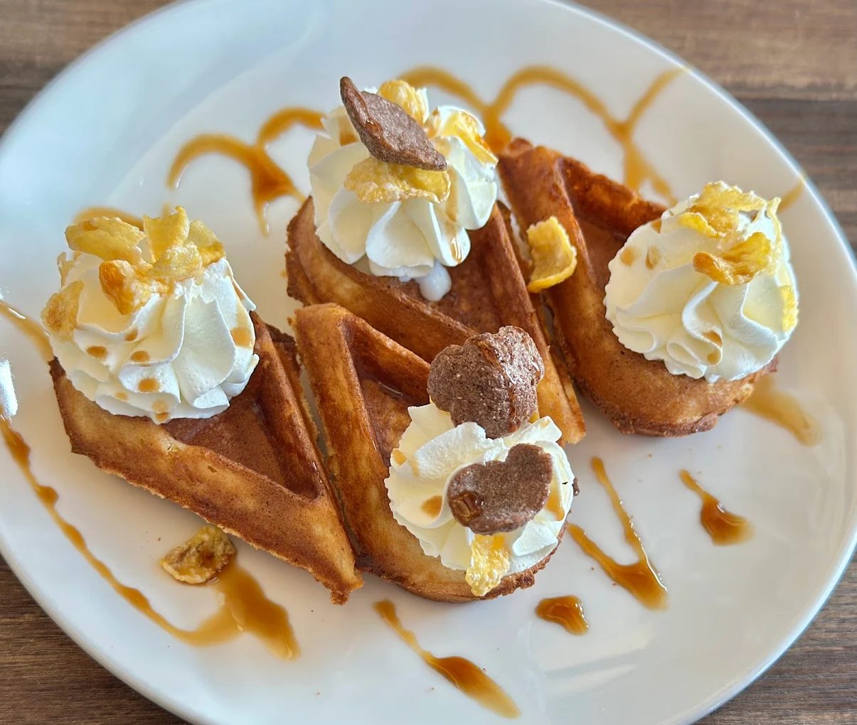 北海岸必訪！普羅旺斯海岸咖啡｜海景第一排的美味下午茶秘境