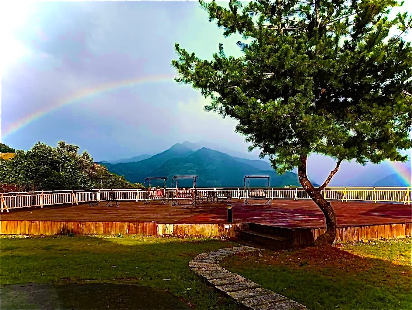 🌿 清境高山秘境｜雙人房只要 $1,450，含早餐還能看星空！