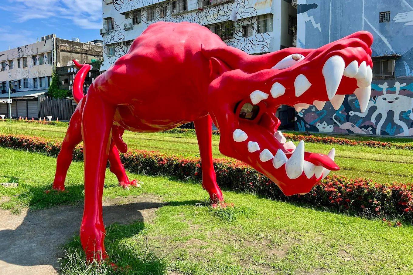 駁二藝術特區：探索高雄最具創意的藝術景區