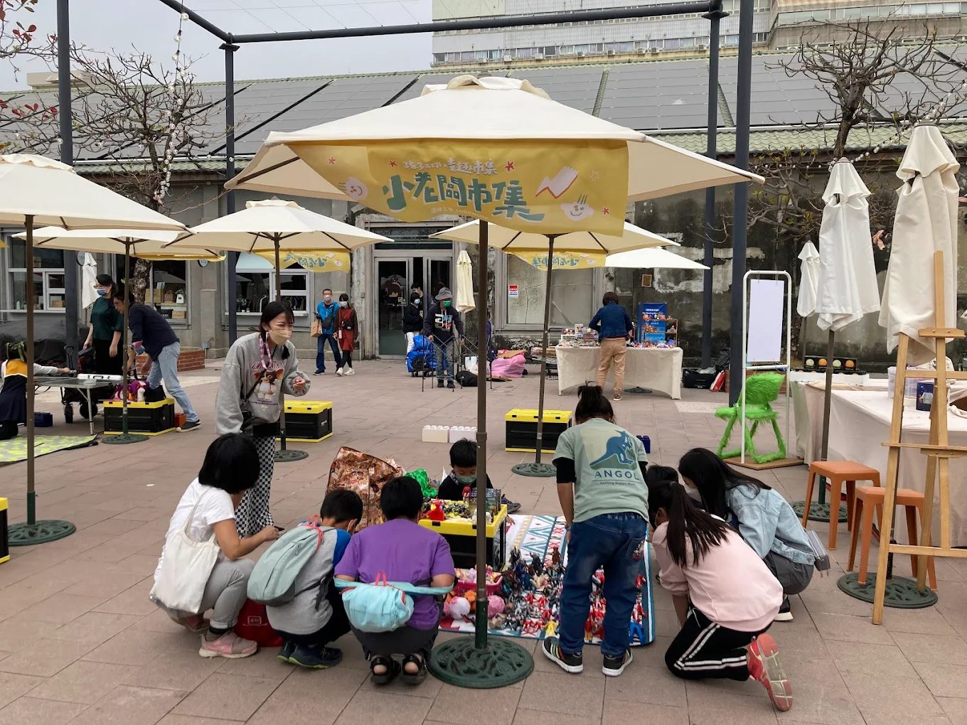 高雄駁二藝術特區全攻略｜展覽、創意市集、裝置藝術一次逛透