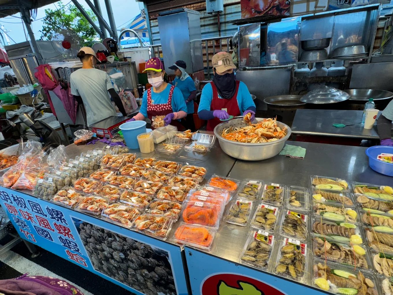 興達港一日遊｜高雄茄萣必訪漁港、美食、夕陽與潟湖生態全攻略