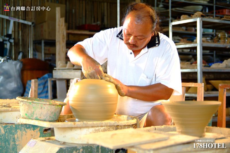 🌲優惠｜南投溪頭鹿鼎莊一泊二食只要 $1950｜360度全景視野＋古色古香陶藝民宿