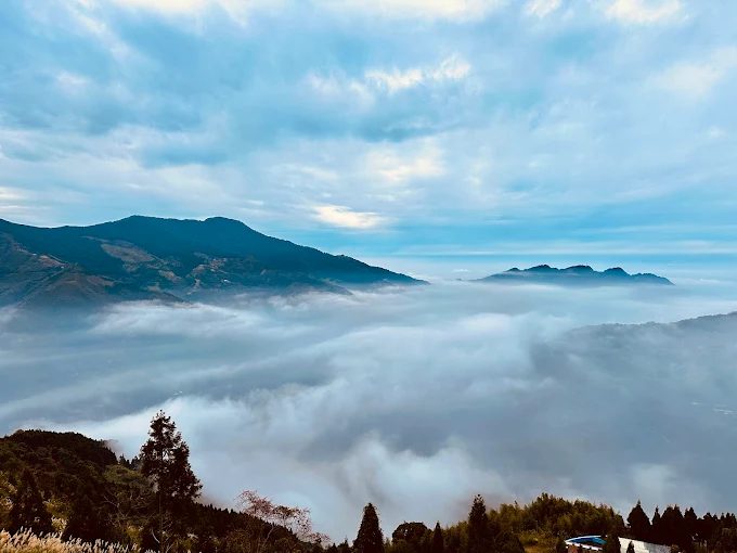 愛上喜翁民宿｜坐擁雲海星空的豪華露營秘境，五峰必住首選！