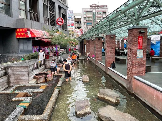 礁溪老爺酒店必住攻略|奢華溫泉、無邊際泳池與親子設施全解析!