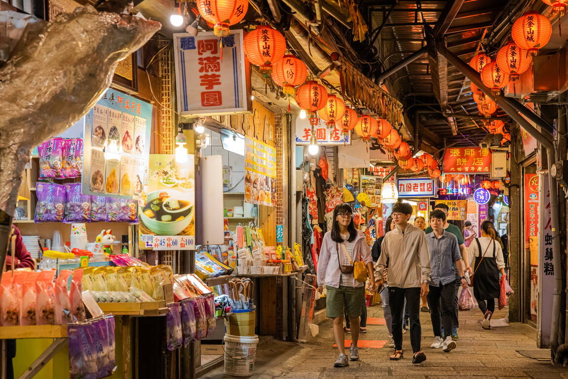 九份老街與十分老街全攻略｜懷舊風情、美食饗宴與天燈祈福一次收集