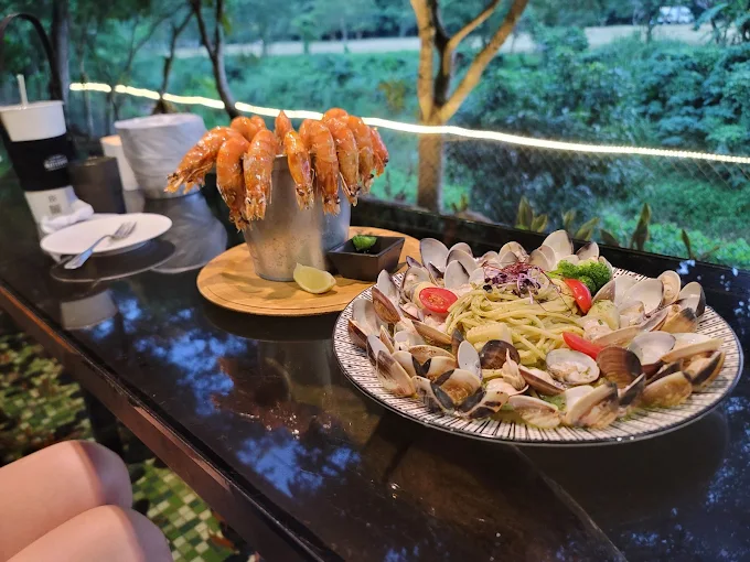 大溪漁港旅遊攻略｜宜蘭頭城必訪的海鮮天堂與海景秘境