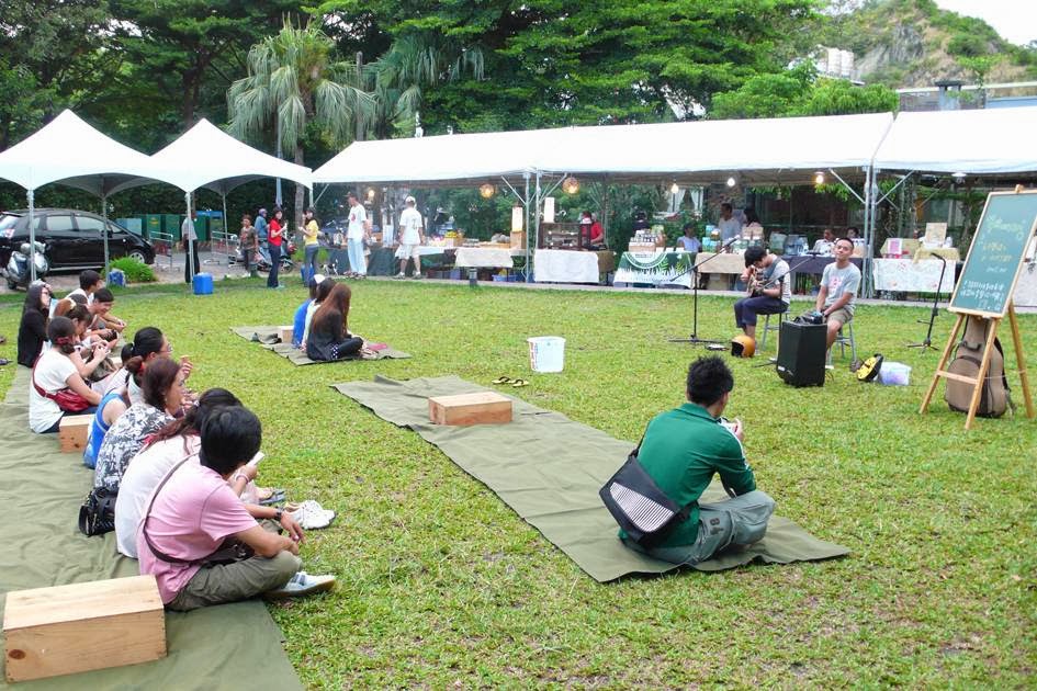 影片|鐵花村音樂聚落慢市集:探索台東隱藏的美食與音樂之旅