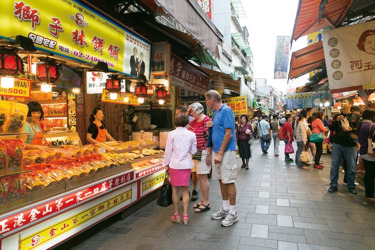 金山老街:探索台灣北海岸的在地美食與歷史魅力