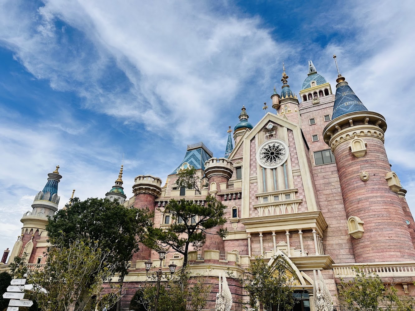 歐樂沃築夢城堡潛在活動｜探索歐樂沃築夢城堡：親子同遊的最佳選擇