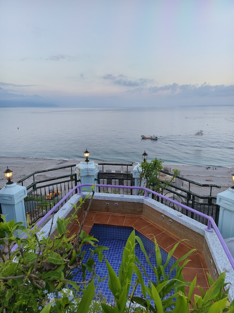 七星潭水上明月海景渡假旅店｜七星潭渡假飯店：享受海景與舒適的完美假期