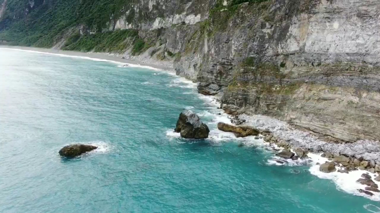 影片|清水斷崖:台灣壯麗海岸線的必訪景點