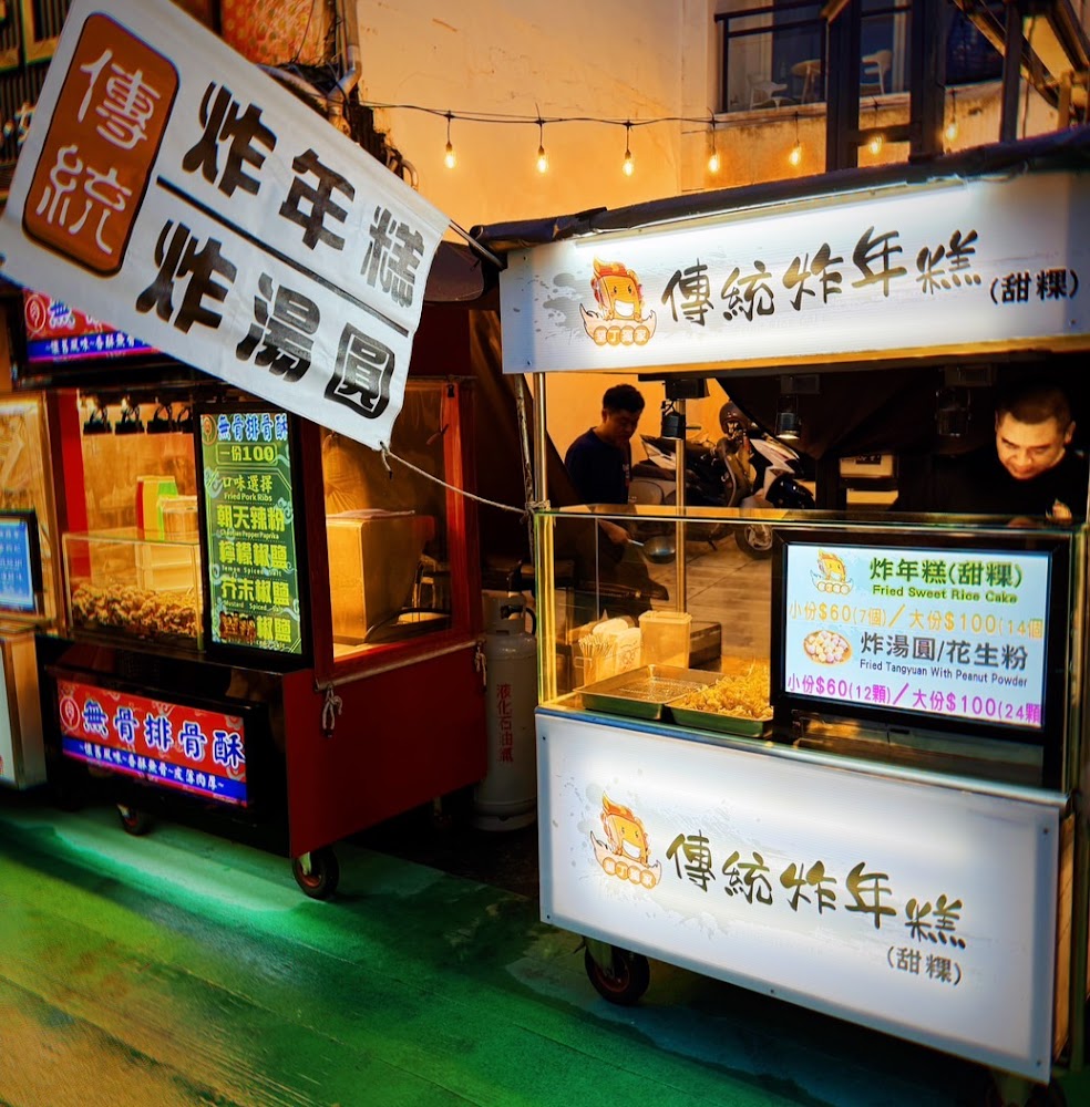 墾丁夜市文化｜墾丁大街的夜市攻略：探索必吃小吃與美麗景點