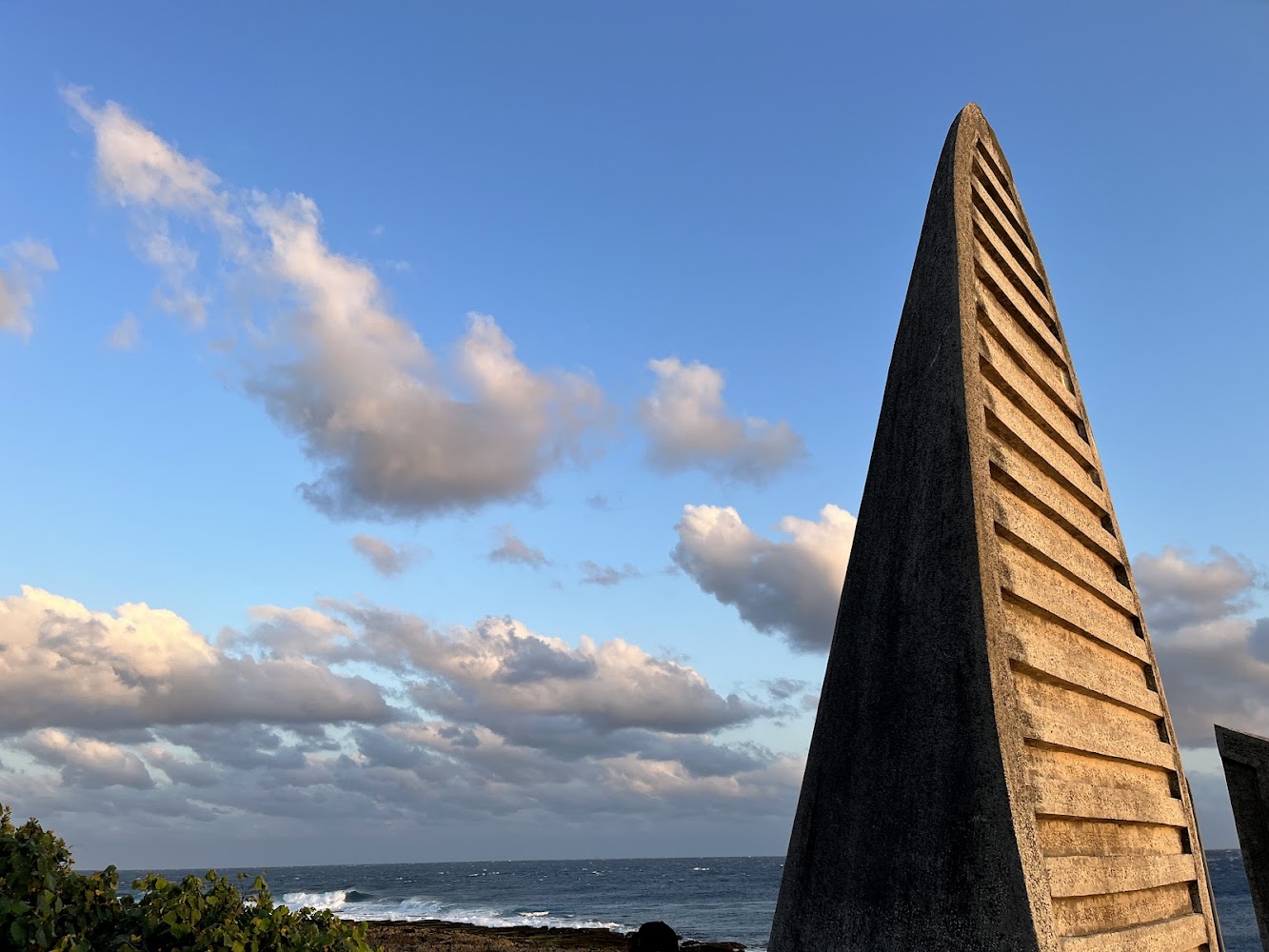 鵝鑾鼻燈塔|探索墾丁景點:你不可錯過的自然與文化寶藏