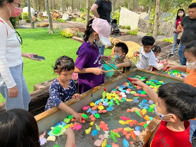 好田森林完美親子一日遊指南｜彰化田尾恐龍樂園、滑草、DIY 一票玩到底！