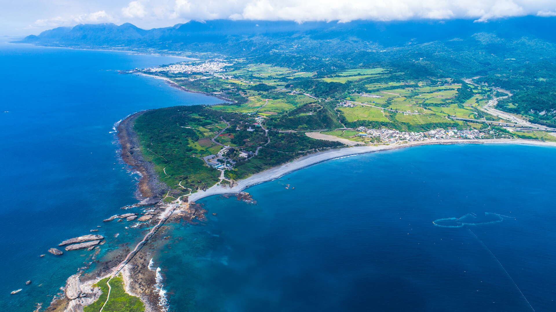 三仙台旅遊攻略|台東必訪仙境:跨海橋、日出美景與海鮮美食全收