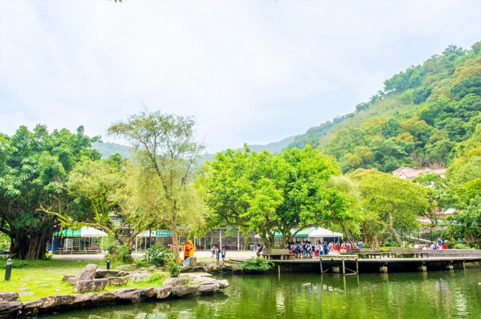 大溪漁港旅遊攻略｜宜蘭頭城必訪的海鮮天堂與海景秘境