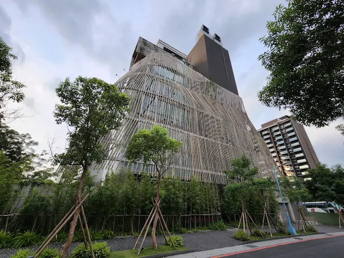 宜蘭礁溪住宿推薦｜了了礁溪 ，一泊二食設計感溫泉旅宿