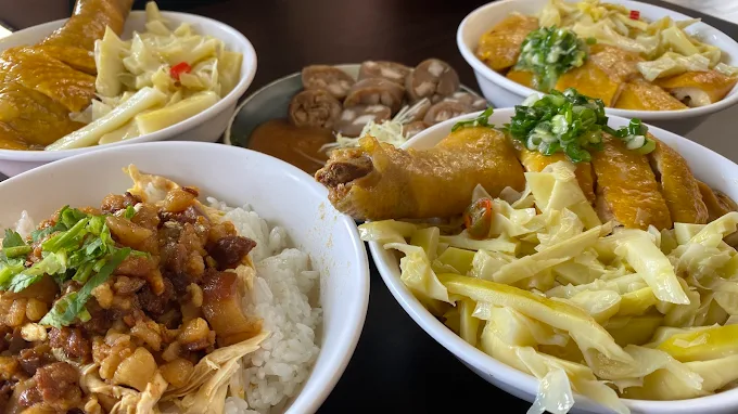 新竹美食攻略|探索必吃的5間人氣餐廳,從鴨香飯到宵夜燉品一次滿足