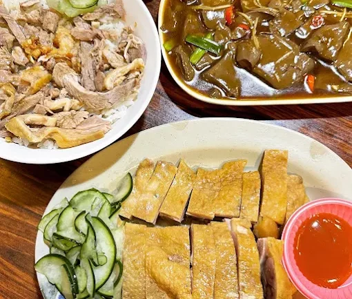 新竹美食攻略|探索必吃的5間人氣餐廳,從鴨香飯到宵夜燉品一次滿足