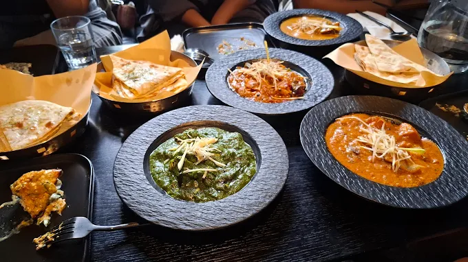 中壢美食攻略|5間必訪餐廳,港式茶餐廳、泰式料理到印度風味一次滿足