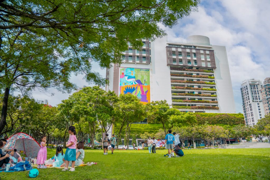 台中景點必訪攻略：探索最美的薰衣草森林與后豐鐵馬道等景點的魅力