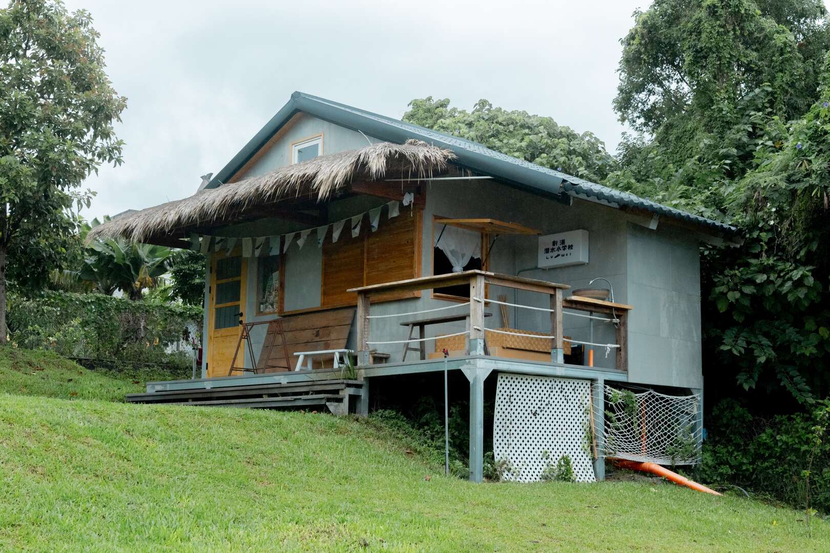 新港潛水小學校