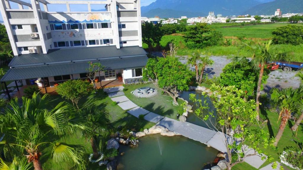 住進花蓮的風景裡：海景第一排、田野包棟、老宅庭園一次收