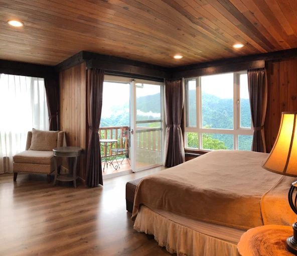 奧萬大住宿推薦｜一晚睡進楓紅與雲海，南投山林裡的星空秘境