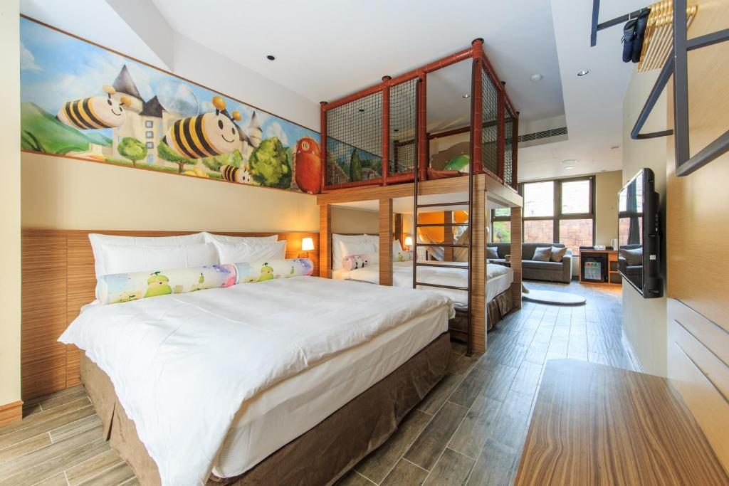 《黃金湯裡泡城堡》:花蓮瑞穗天合,把飯店當景點的夢幻假期