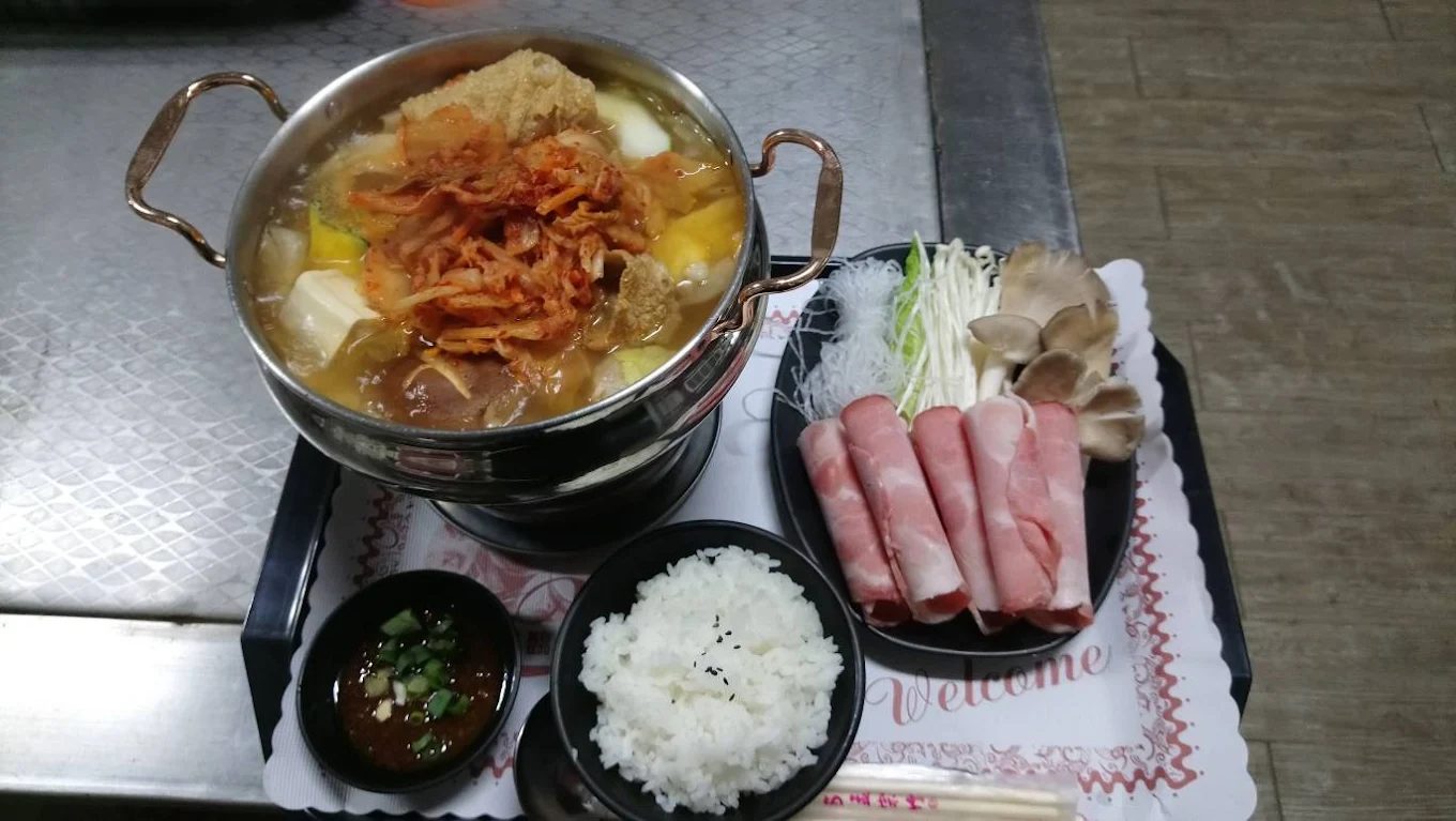 夜景咖啡廳的極致享受|好星晴咖啡帶你感受不一樣的夜空