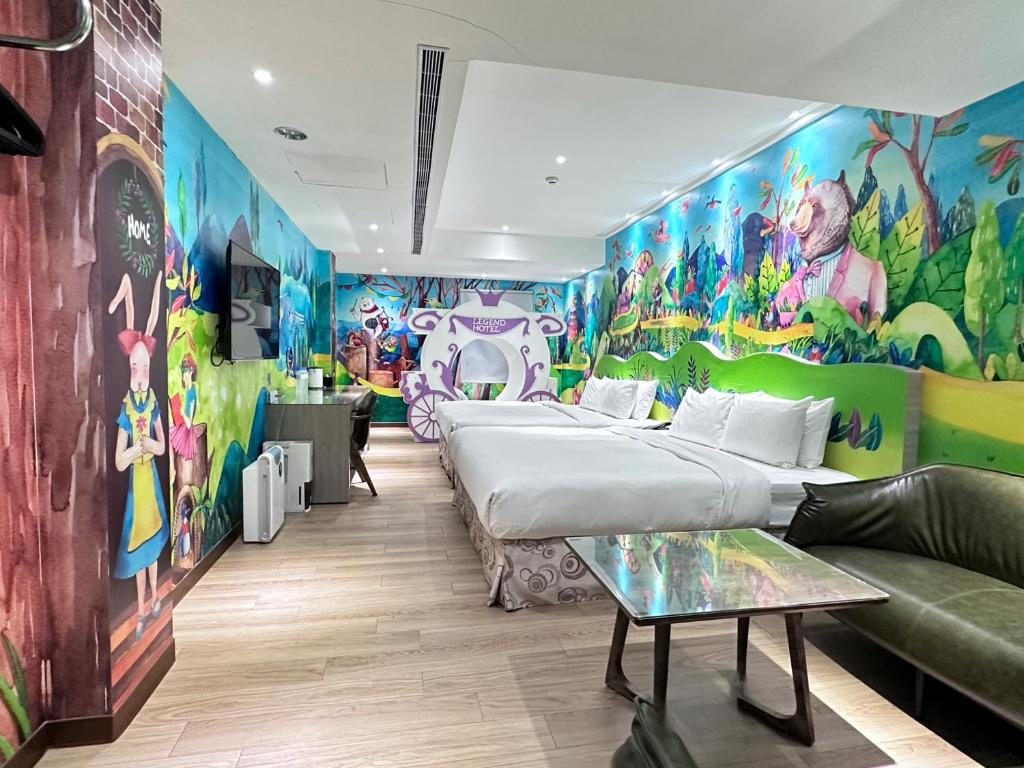 滑進夢想的房間！高雄親子飯店大比拼，溜滑梯、樂園全收錄