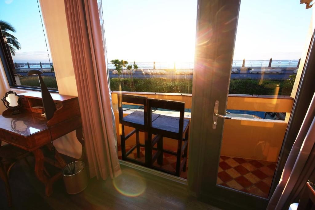 慢點看海、快點訂房！2025 花蓮住宿懶人包，從豪華飯店到背包客全收錄