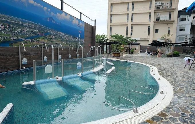 川湯春天旗艦館