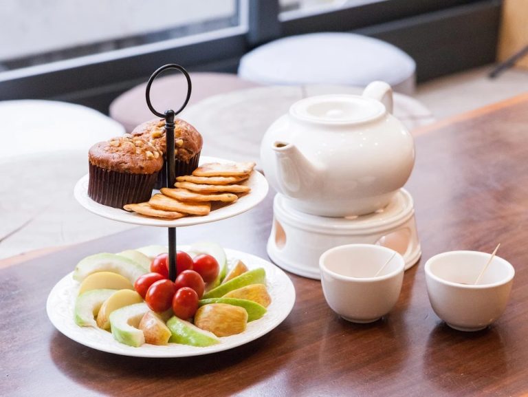 礁溪美嘉美大飯店｜寵物友善湯屋四人房，平日只要 $2,399 含早餐＋下午茶＋宵夜！