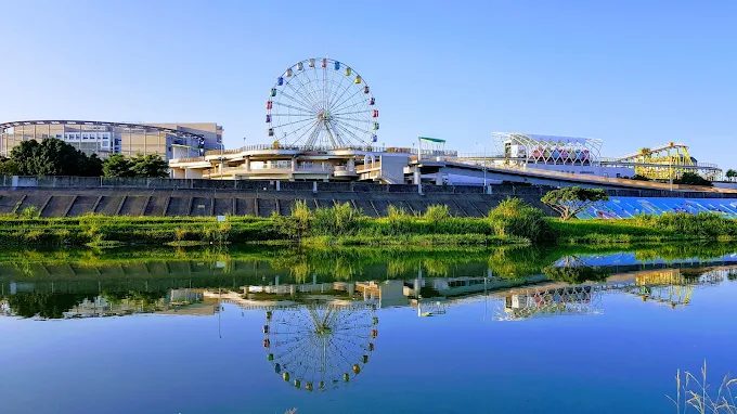 打卡月亮公車、追逐十分瀑布！雙北一日遊的浪漫劇本已替你寫好