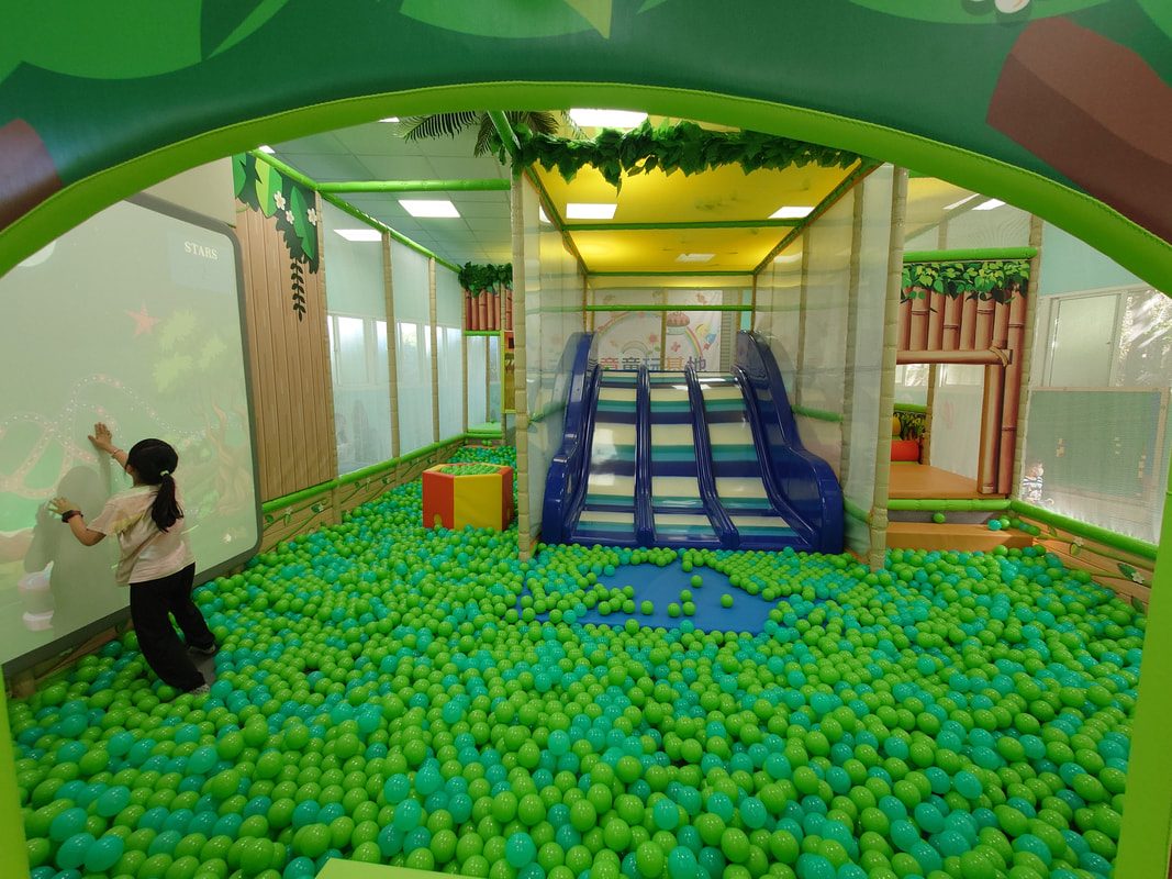 親子版「哈比村」就在苗栗！綠意山莊小木屋 x 動物體驗，週末秒變奇幻冒險